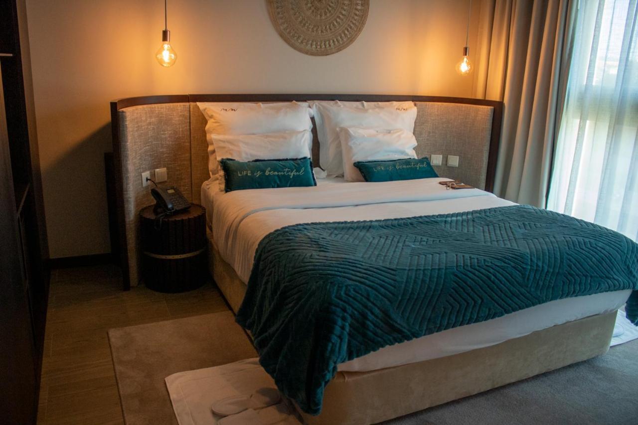Mw Douro Wine & Spa Santa Marta de Penaguião Eksteriør bilde A bedroom at the hotel